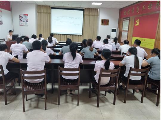 云体育集团有限公司
顺利开展2019年工程系列 职称申报培训会